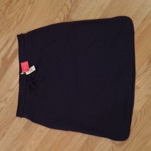 Talbots pull on black skirt sz M